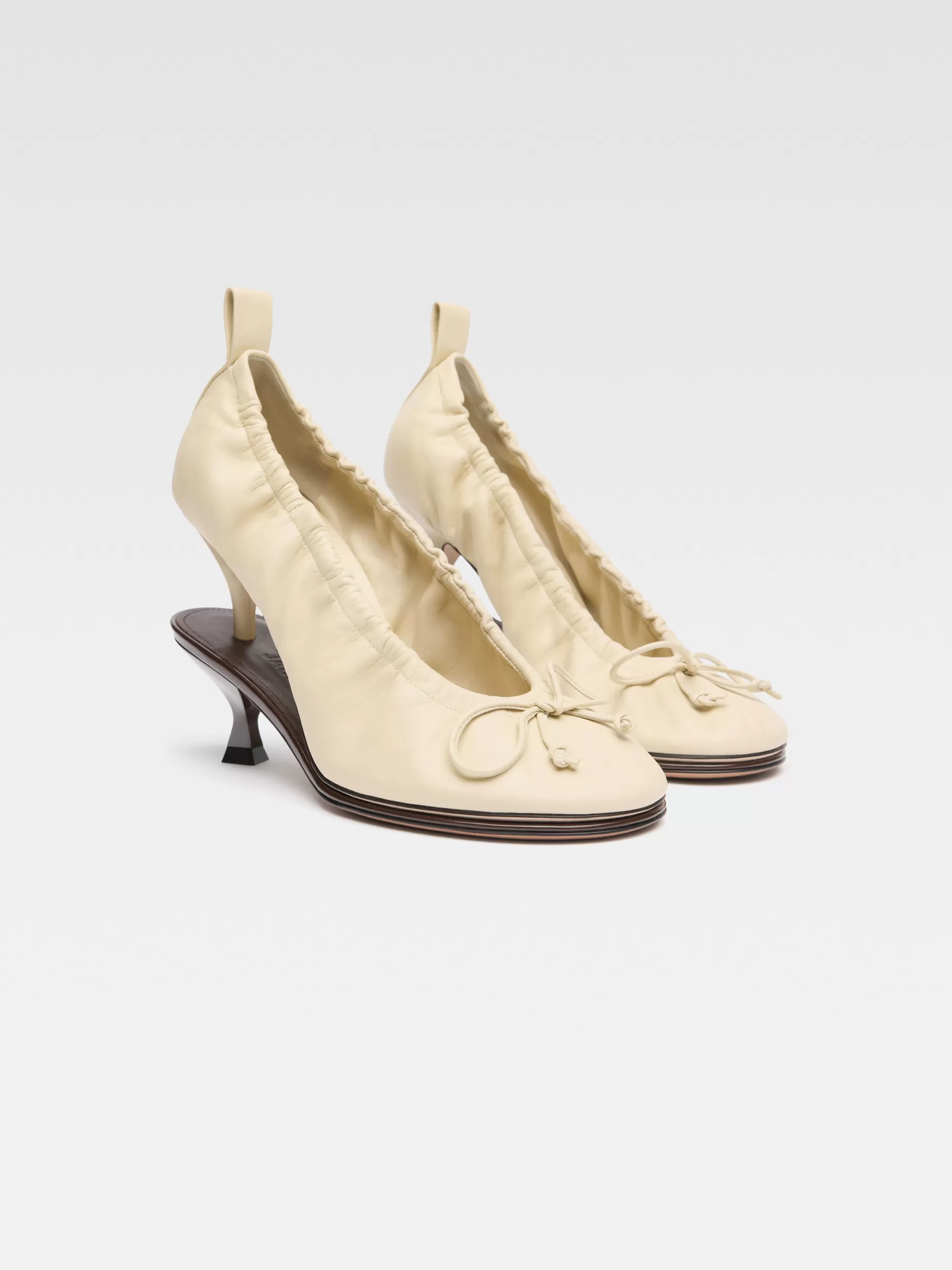 Best Sale Jacquemus De ballerina's met dubbele hak