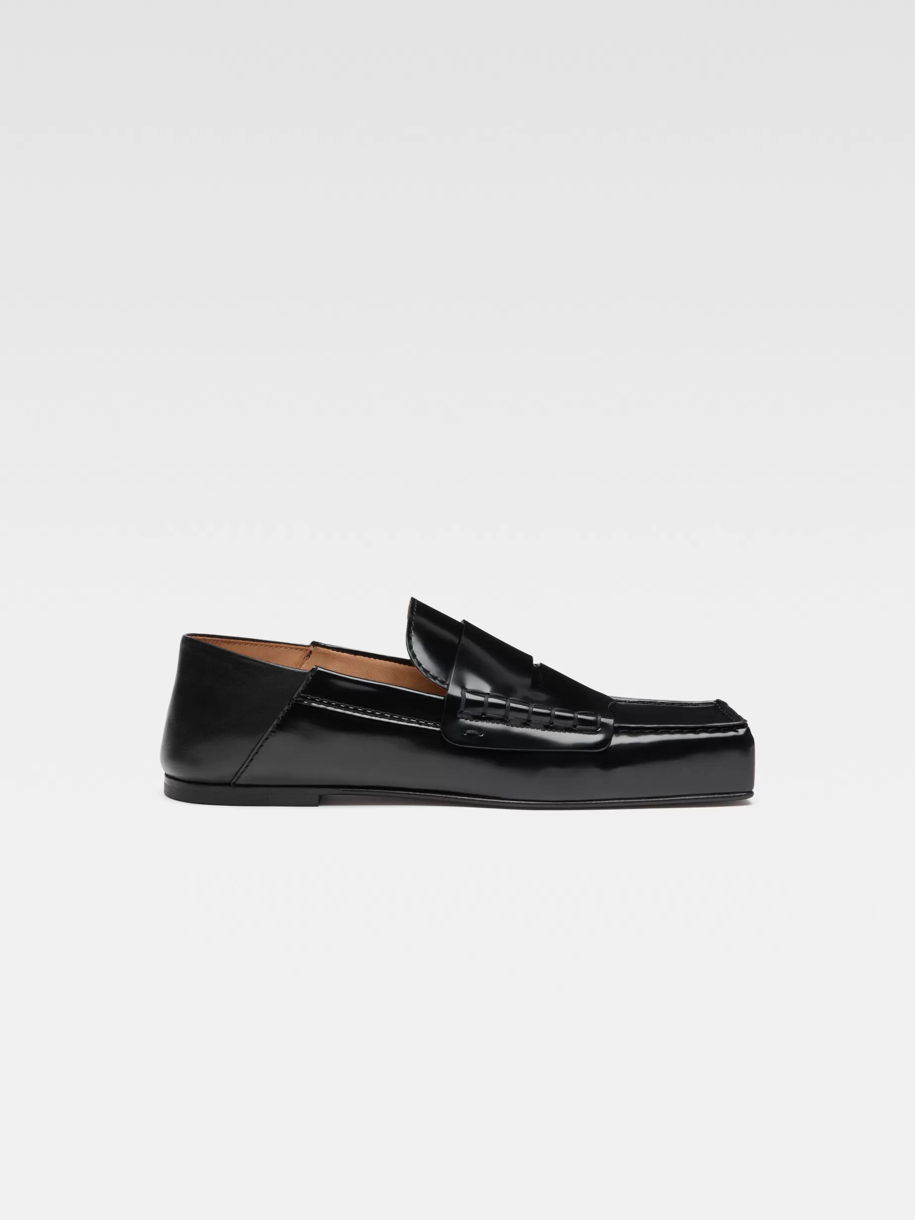 Shop Jacquemus De Carré instappers Black